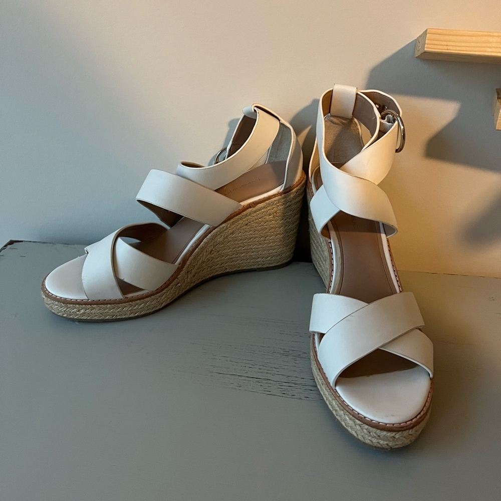 Banana republic platform heels